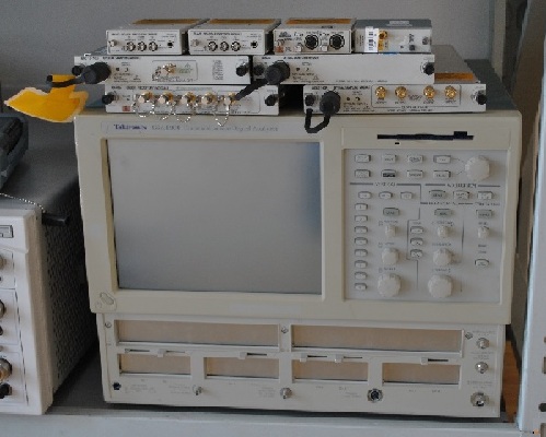 泰克 Tektronix 80A05电接口时钟恢复模块