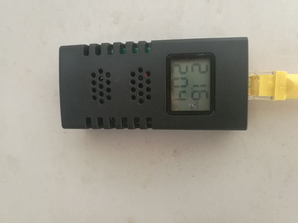 北京盛世宏博厂家供应—智能迷你双网口机房温湿度传感器