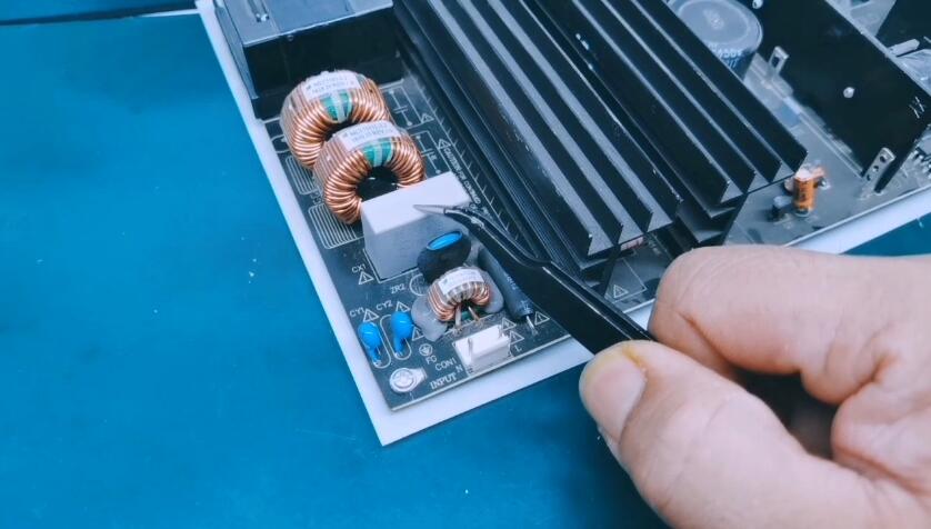 高压瓷片电容器的常见问题解答