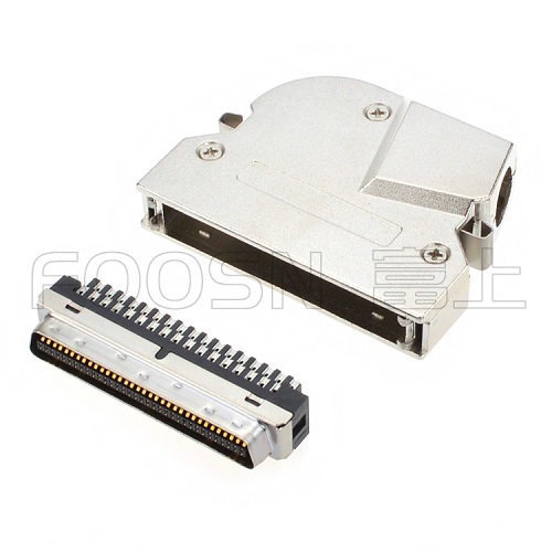SCSI CN-68P 焊线公头 按键式锌合金外壳70度出线