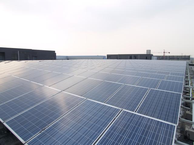 太阳能屋顶电站(solar-roof-power-stati-小图_爱给网_aigei_com.jpg