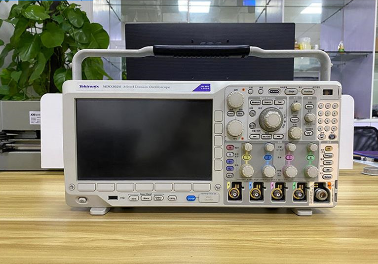 泰克Tektronix MDO3024混合域示波器