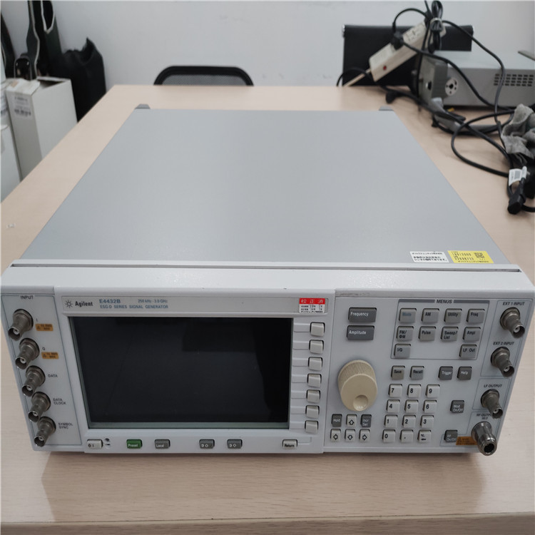 安捷伦Agilent E4432B信号发生器