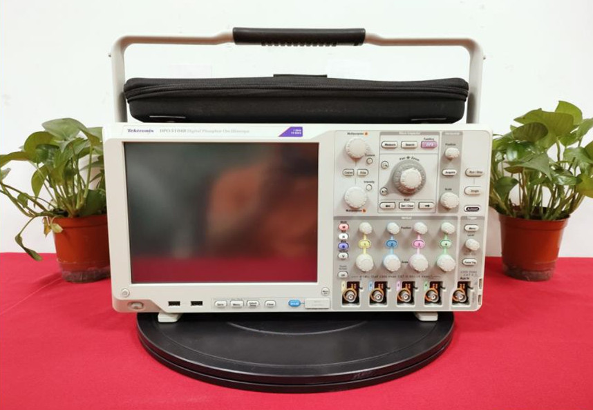 泰克Tektronix DPO5104B示波器