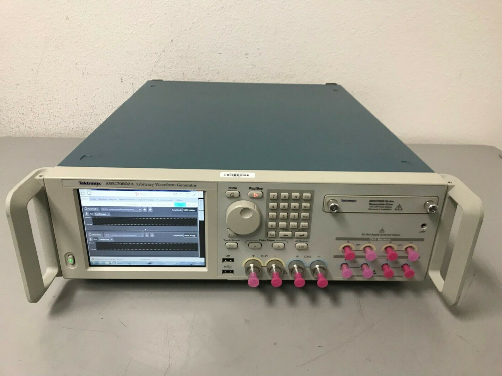 Tektronix泰克AWG70002A任意波形发生器