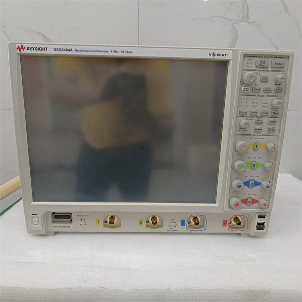 Agilent安捷伦DSO9404A示波器：4 GHz，4 个模拟通道