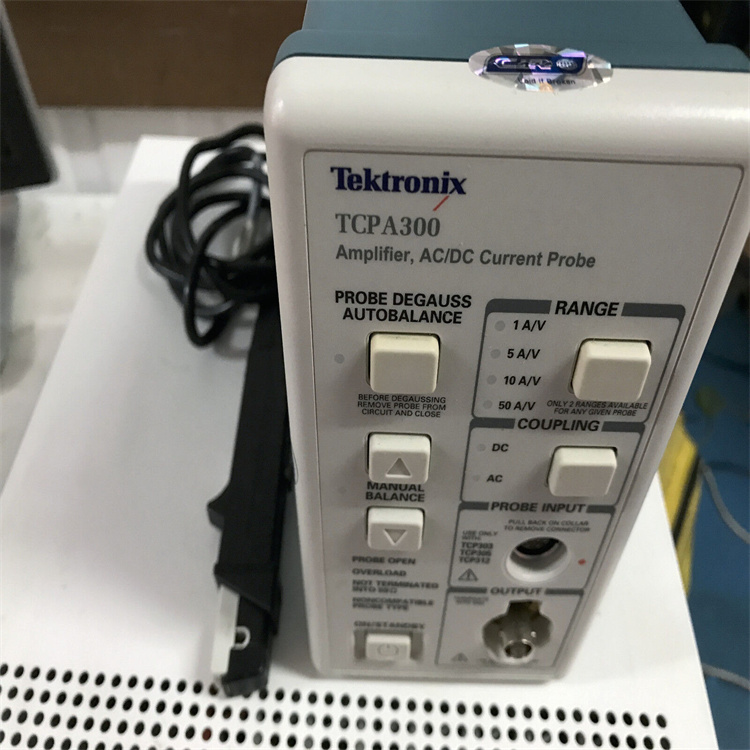 长期收购Tektronix泰克TCPA300+TCP305A电流放大器