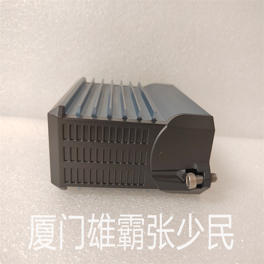 FBM230 P0926GU 允许集成到客户特定的电路板