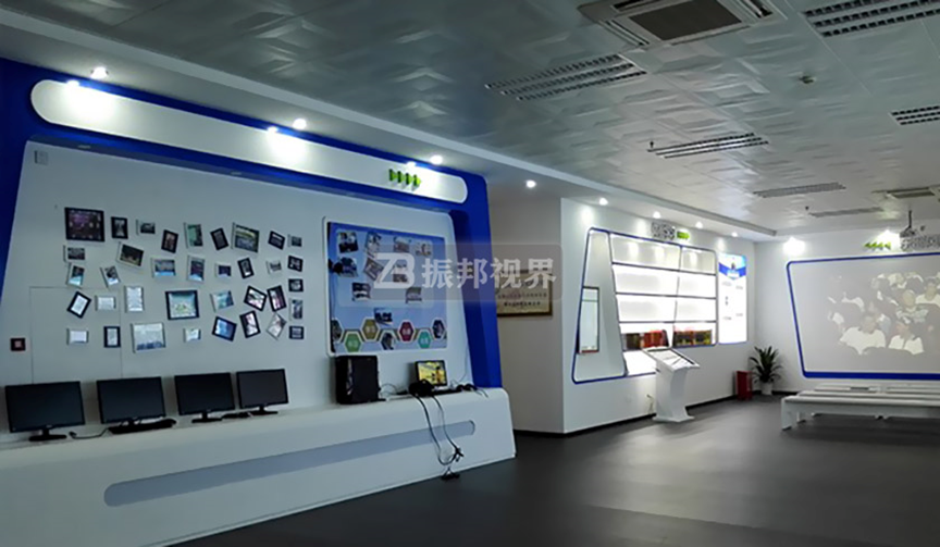 寻求一站式解决方案？多功能产品展示墙满足您企业需求！