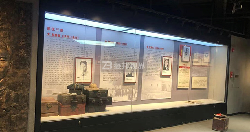 传统展柜何去何从？全息技术能否重塑展示新标准？