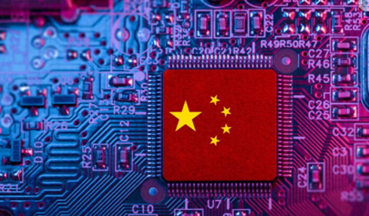 彭博社：美国敦促盟国加强制裁中国芯片技术！