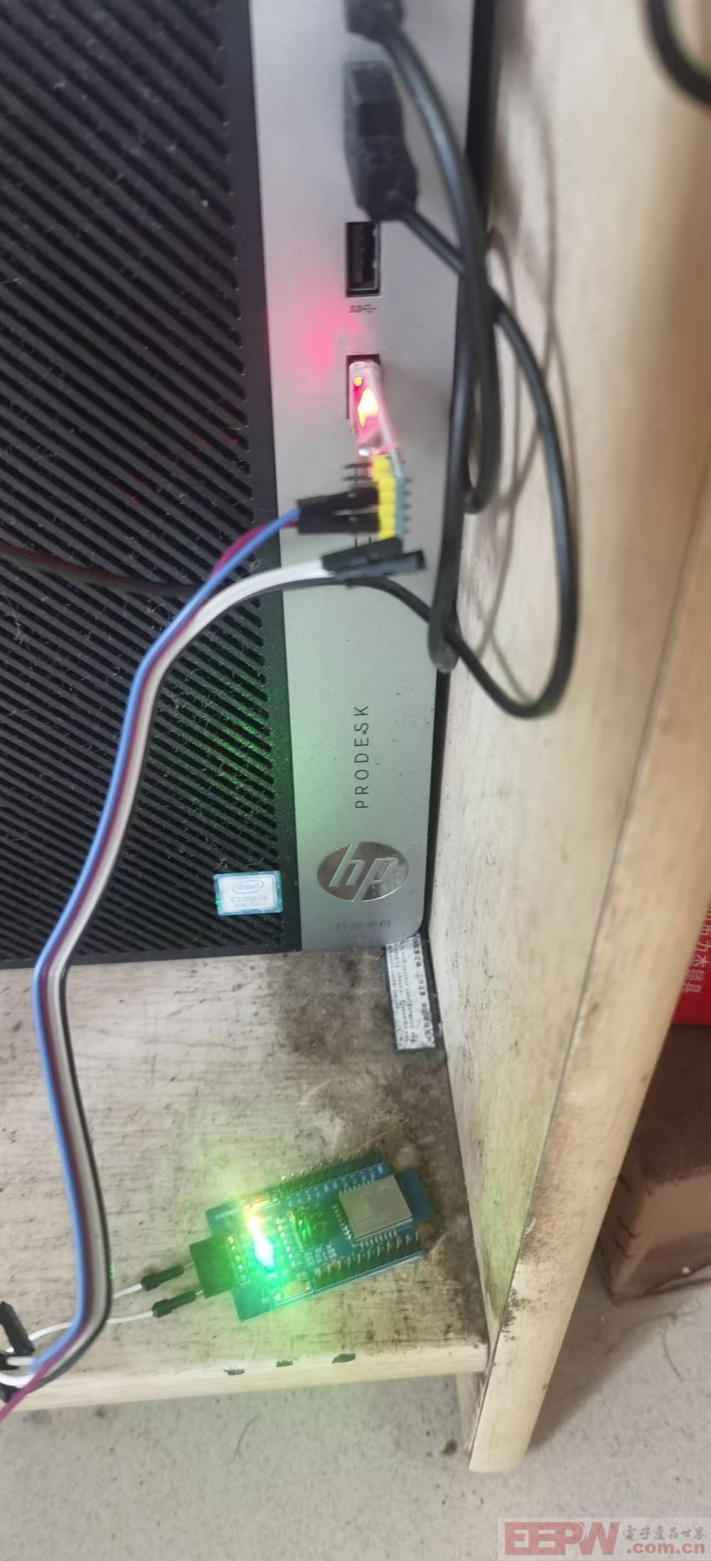E104-BT01连接照片.jpg